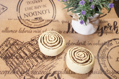 Улитка с маком замороженная  (20 шт по 90 г)