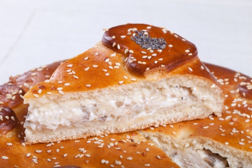 Пирог с курицей и грибами  (1000 г)