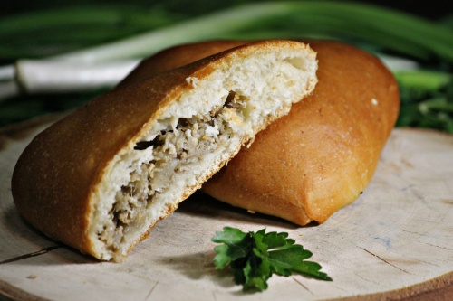 Пирожок с мясом  (110 г)