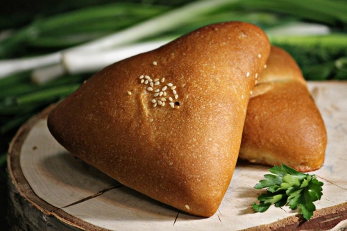Пирожок с минтаем  (110 г)