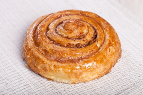 Улитка с корицей и грецким орехом  (90 г)