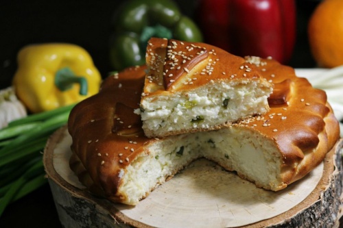Пирог с сыром и луком  (1000 г)