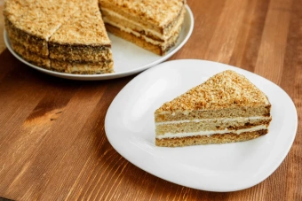 Торт Медовик (1000 г)